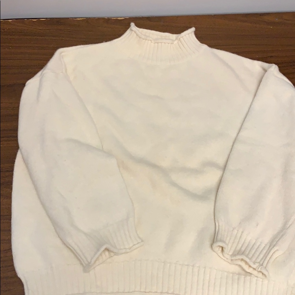 Sweater - Picture 1 of 2